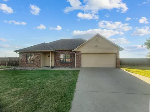 5763 Lewis Ct, Athens, TX 75752