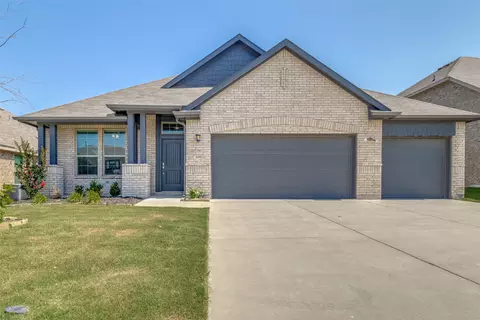 308 Evans Dr, Van Alstyne, TX 75495