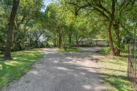 2413 Windmill Dr, Mckinney, TX 75071