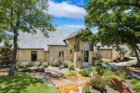 6700 Belle Cote Cir, Argyle, TX 76226