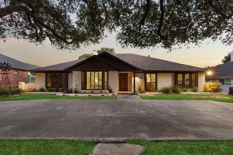 9118 Clayco Dr, Dallas, TX 75243