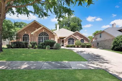 813 Hillside, Mckinney, TX 75071