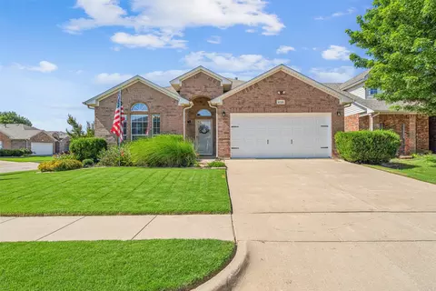 3725 Brandywine Ln, Fort Worth, TX 76244