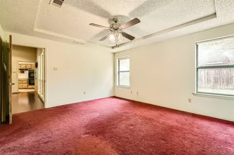 2300 Christopher Ln, Euless, TX 76040 photo 18