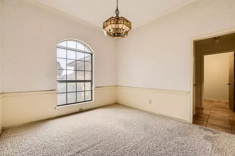 2300 Christopher Ln, Euless, TX 76040 photo 8
