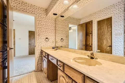 2300 Christopher Ln, Euless, TX 76040 photo 23
