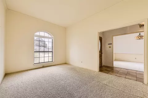 2300 Christopher Ln, Euless, TX 76040 photo 15