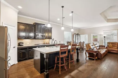 2704 Frontier Dr, Denton, TX 76210 photo 10
