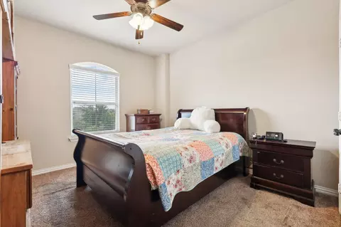 2704 Frontier Dr, Denton, TX 76210 photo 21