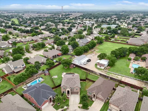 2704 Frontier Dr, Denton, TX 76210 photo 37