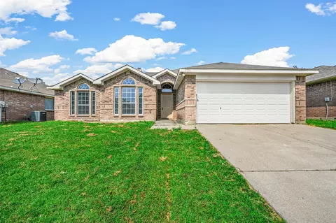 1716 La Caya Dr, Mansfield, TX 76063