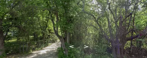 112 N Greenville Rd, Nevada, TX 75173