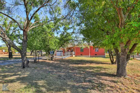Exterior - 614 Sandy Ln, Clyde, TX 79510 photo 5 of 7