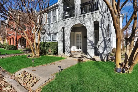 5821 La Vista Ct, Dallas, TX 75206