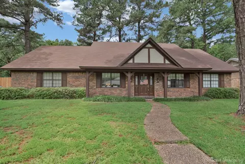 301 Ellerbe Ridge Dr, Shreveport, LA 71106