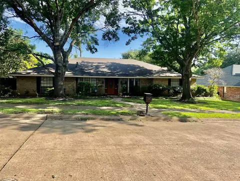141 Palmer Cir, Lancaster, TX 75146