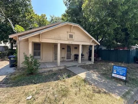 515 Wainwright St, Denton, TX 76201