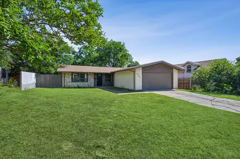 3225 W Rochelle Rd, Irving, TX 75062