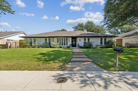 6823 Saint Anne St, Dallas, TX 75248