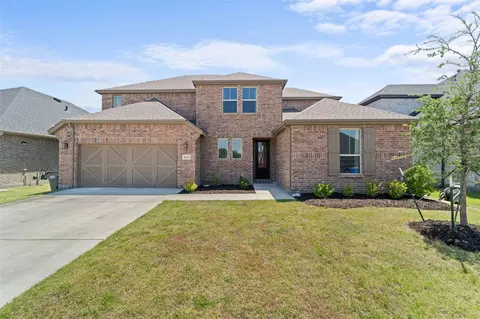 801 Lake Cove Dr, Little Elm, TX 75068
