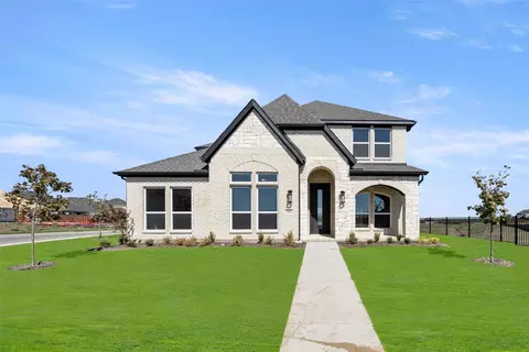 737 E Auburn Ave, Midlothian, TX 76065