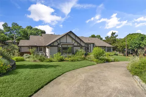 1826 Timbergrove Cir, Dallas, TX 75208