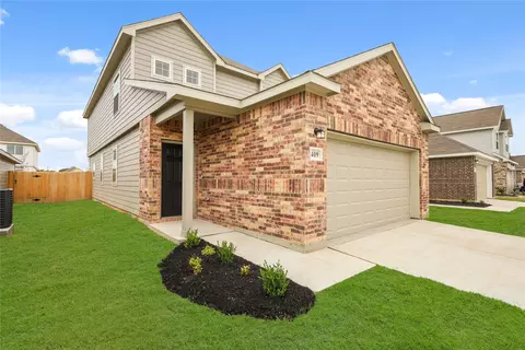 409 Thompson Pl, Everman, TX 76140