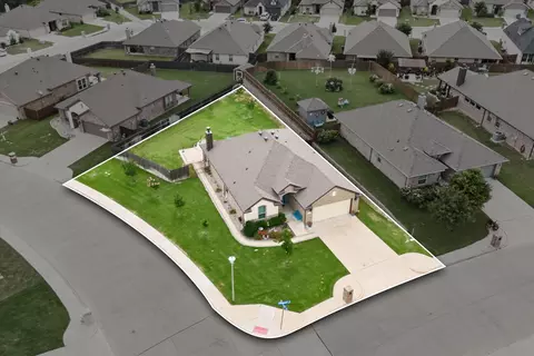 3001 Ridgemont Ct, Weatherford, TX 76086