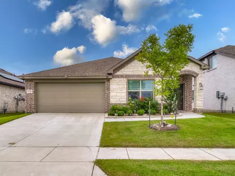 836 Foxtail Bnd, Lavon, TX 75166