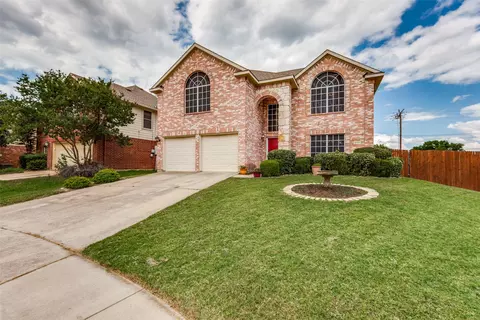 4748 Times St, Grand Prairie, TX 75052