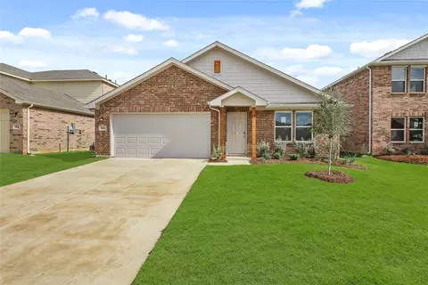 420 Aberdeen Dr, Ferris, TX 75125