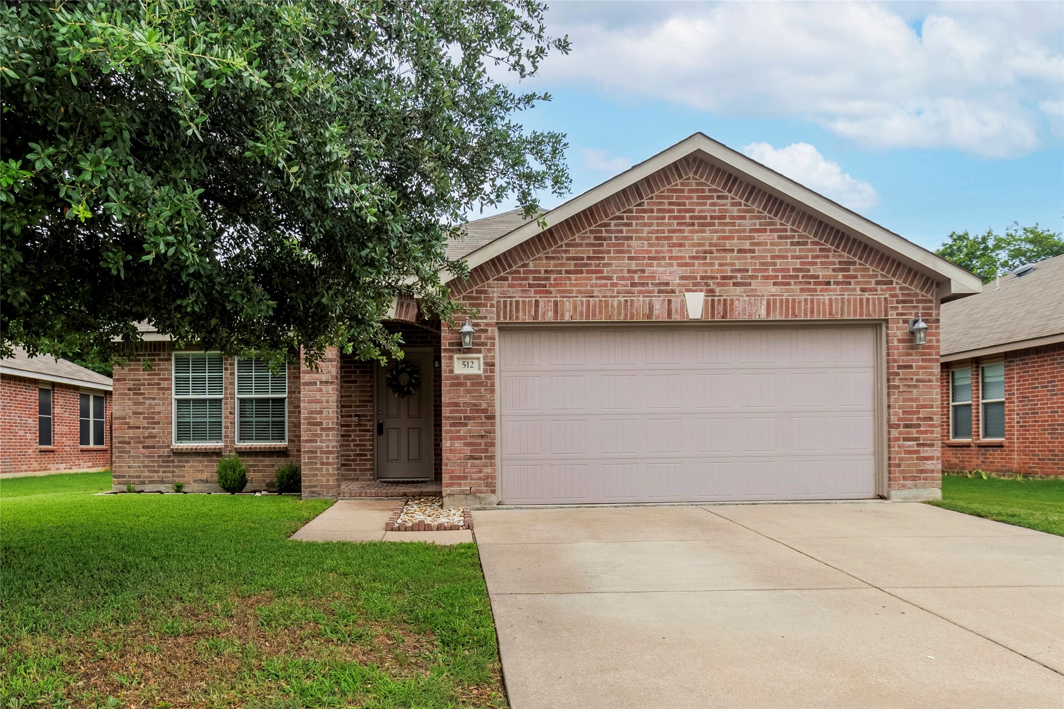 512 Jennifer Dr  