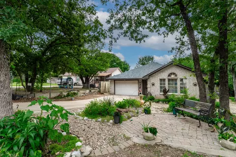 240 Cotton Dr, Mansfield, TX 76063