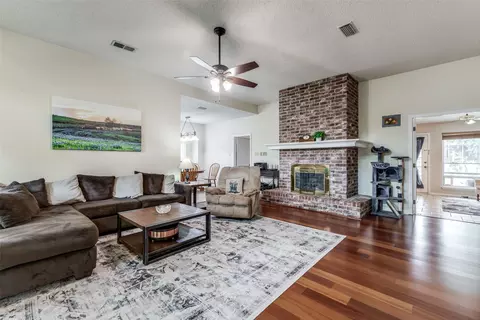 3317 Bermuda Dr, Rowlett, TX 75088 photo 5