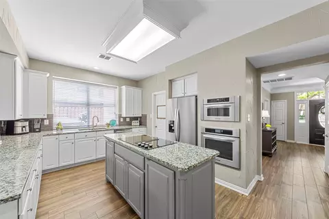 404 Compton Ct, Allen, TX 75013 photo 9