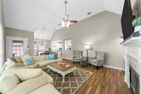 404 Compton Ct, Allen, TX 75013 photo 6