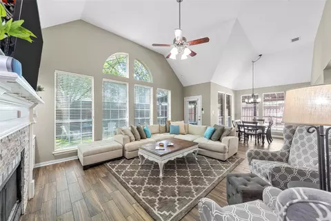 404 Compton Ct, Allen, TX 75013 photo 4