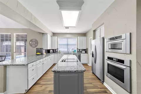 404 Compton Ct, Allen, TX 75013 photo 8