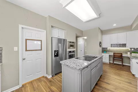 404 Compton Ct, Allen, TX 75013 photo 13