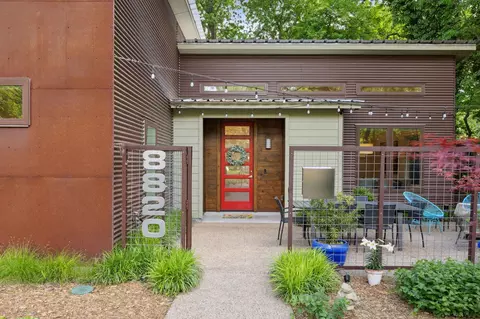 8820 Eustis Ave, Dallas, TX 75218