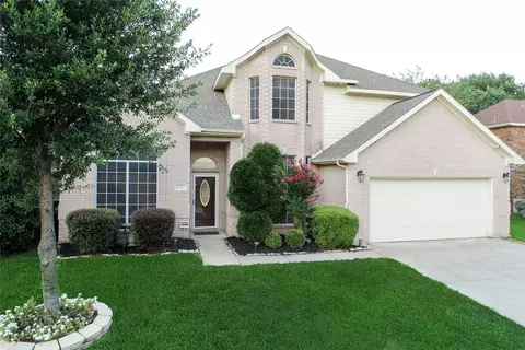 1907 Pavia Ct, Arlington, TX 76006