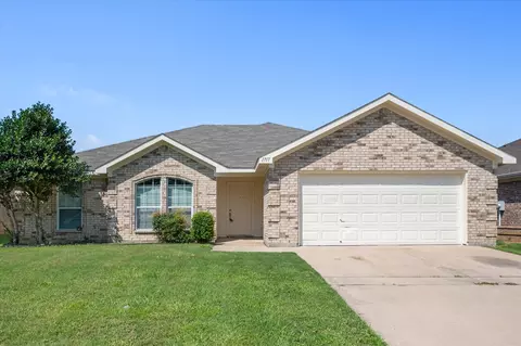 1717 Hope Town Dr, Mansfield, TX 76063