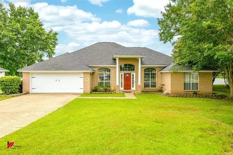 3604 Crestview Cir, Shreveport, LA 71119