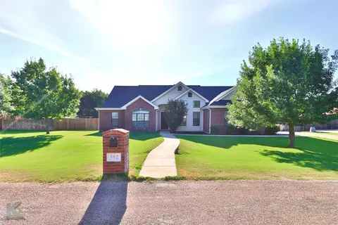 592 Lakeview, Baird, TX 79504