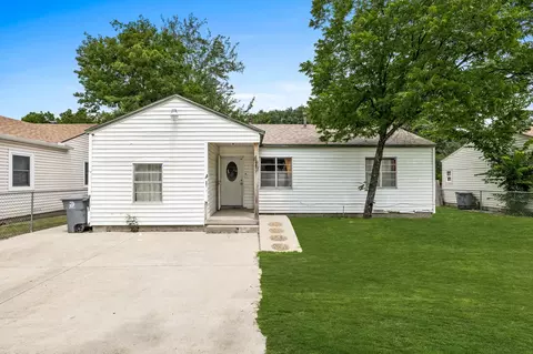 627 Ryan Rd, Dallas, TX 75224
