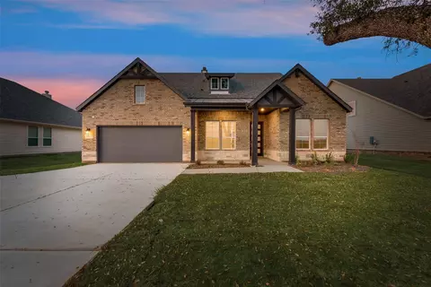 1117 Springfield Rd, Springtown, TX 76082 photo 2
