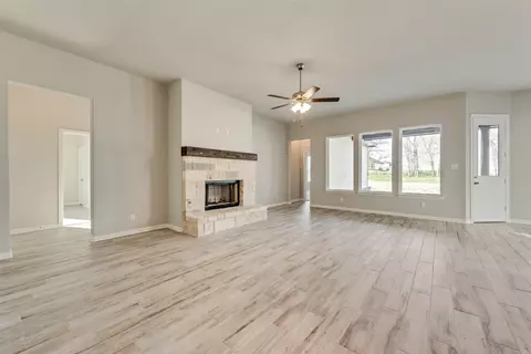 1117 Springfield Rd, Springtown, TX 76082 photo 11