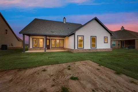 1117 Springfield Rd, Springtown, TX 76082 photo 31