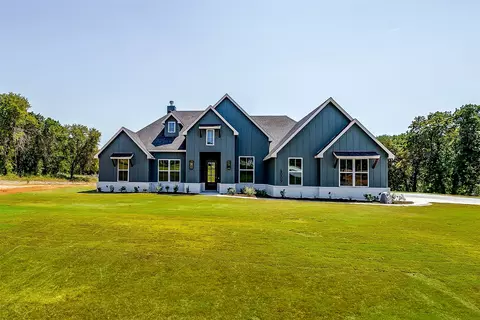 4009 Conejo Way, Poolville, TX 76487