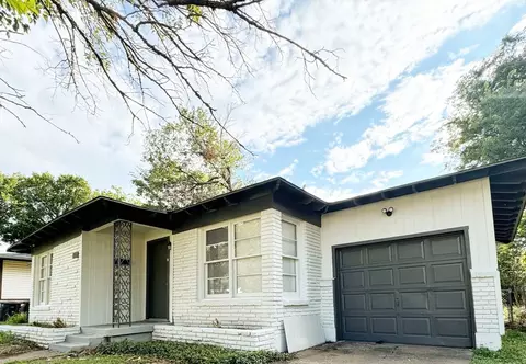 2312 Grandview Dr, Fort Worth, TX 76112